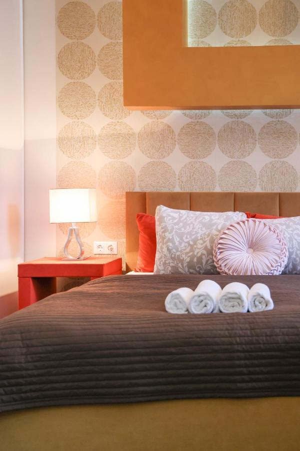 Apartment Deluxe With 4bedrm 2 Bathrm